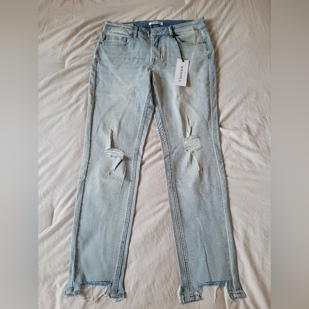 NWT Vigoss Light Blue Distressed Jeans